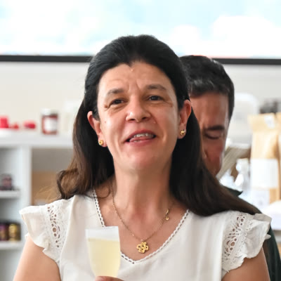 Conchita, do Atelier das Artes